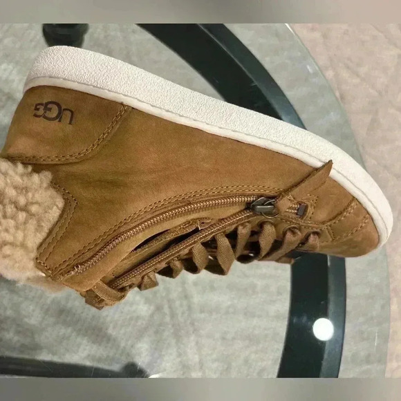 UGG Olive High-Top Leather Sherpa Sneakers Size 6 - Picture 4 of 6